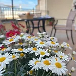 Oneway B&B 리케일