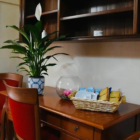 Couette-café Oneway Racale